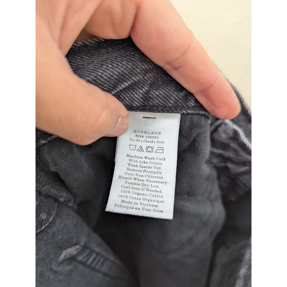 Everlane The 90s Cheeky Jeans Organic Cotton Black Distressed Ankle Size 26 - Picture 8 of 8